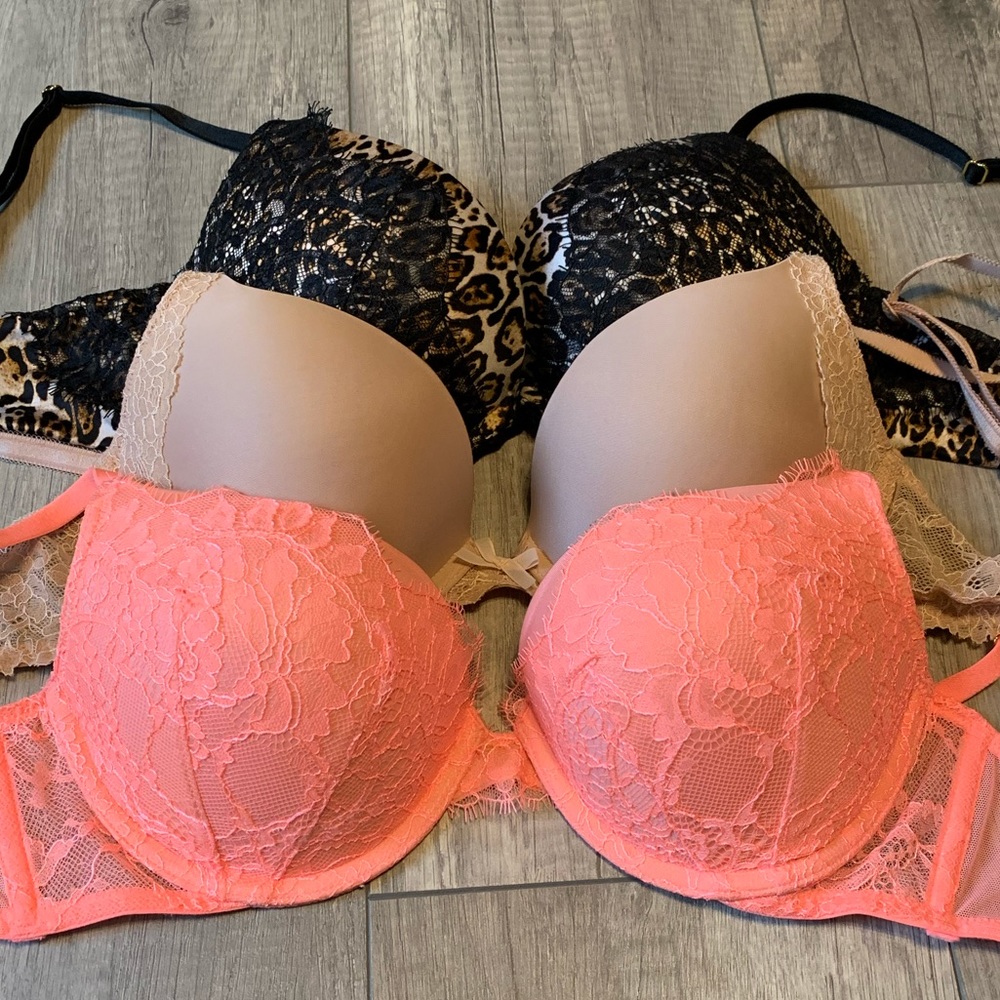 Victoria’s Secret Push-Up bundle
